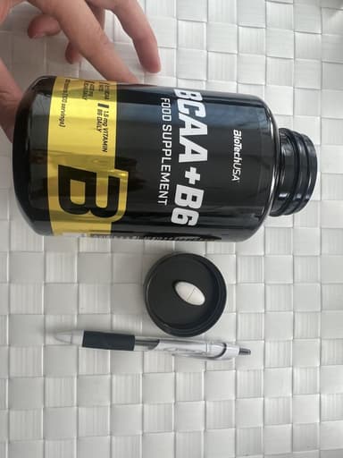 [BioTechUSA]BCAA＋B6 【1本200錠】 レビュー投稿画像 サムネイル