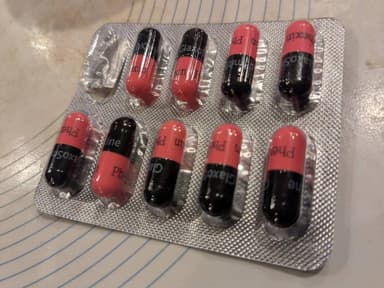 [ケフレックス同成分]フェキシン500mg 【1箱100カプセル】 レビュー投稿画像 サムネイル