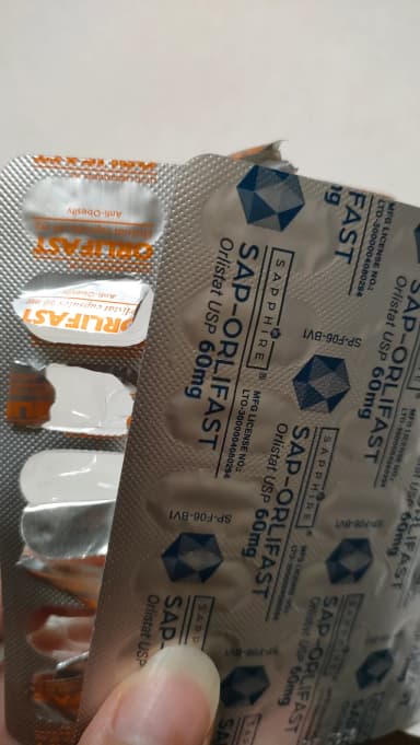 [アライ/ゼニカルジェネリック]オルリファスト60mg 【1箱42カプセル】 レビュー投稿画像 サムネイル