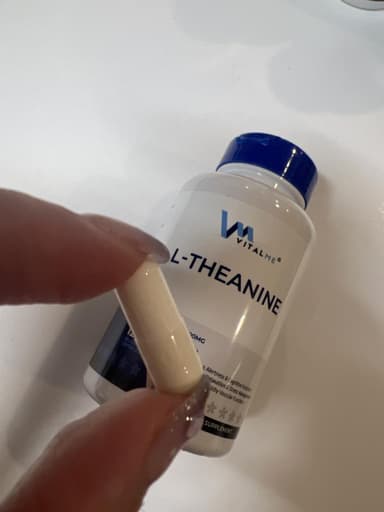 [VitalMe]バイタルミー L-テアニン400mg 【1本120ベジカプセル】 レビュー投稿画像 サムネイル