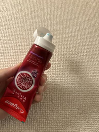 [Colgate]オプティックホワイト ダズリングホワイト 【1箱100g】 レビュー投稿画像 サムネイル