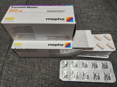 [トラマールジェネリック]トラマドール50mg 【1箱60カプセル】 レビュー投稿画像 サムネイル