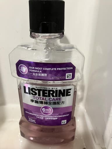 リステリントータルケアNo.6(海外版･フッ素配合) 【1本250ml】 レビュー投稿画像 サムネイル