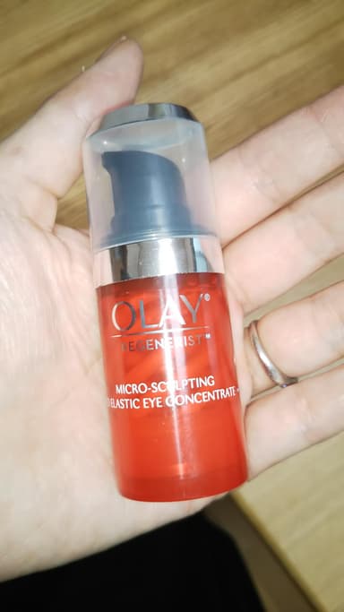 [OLAY]リジェネリストマイクロスカルプティング3Dエラスティックアイコンセントレート 【1本15ml】 レビュー投稿画像 サムネイル