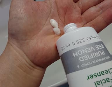[MANUKA DOCTOR] アピクリア フォーミングフェイシャルクレンザー 【1本100ml】 レビュー投稿画像 サムネイル