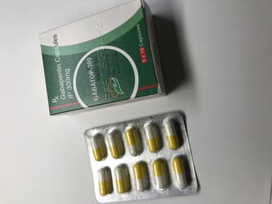 [ガバペンジェネリック]ガバトップ300mg 【1箱30カプセル】 レビュー投稿画像 サムネイル