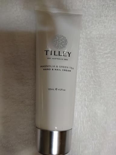 [TILLEY]ハンド＆ネイルクリーム(マグノリア＆グリーンティー) 【1本125ml】 レビュー投稿画像 サムネイル