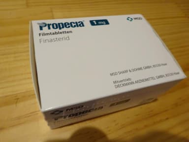 プロペシア1mg(EU版) 【1箱98錠】 レビュー投稿画像 サムネイル