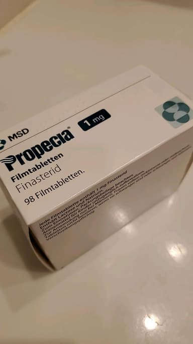 プロペシア1mg(EU版) 【1箱98錠】 レビュー投稿画像 サムネイル