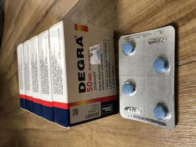 [バイアグラジェネリック]デグラ50mg 【1箱4錠】 レビュー投稿画像 サムネイル