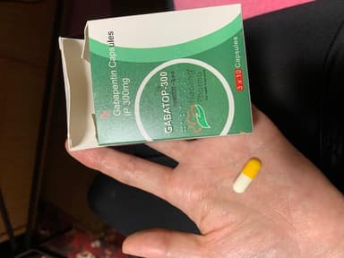 [ガバペンジェネリック]ガバトップ300mg 【1箱30カプセル】 レビュー投稿画像 サムネイル