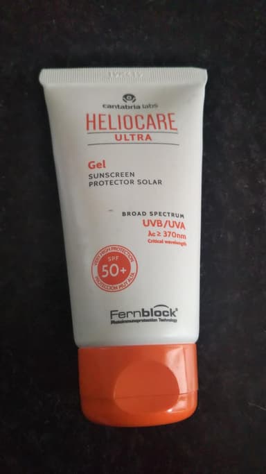 [HELIOCARE]ウルトラジェル SPF90/SPF50＋ 【1本50ml】 レビュー投稿画像 サムネイル