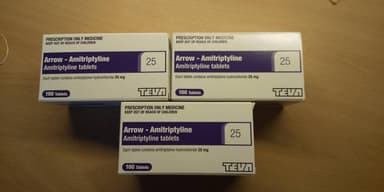 [トリプタノールジェネリック]アミトリプチリン25mg 【1箱100錠】 レビュー投稿画像 サムネイル