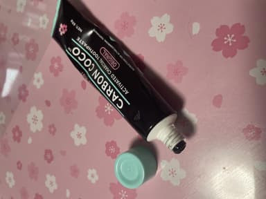 [CarbonCoco]アクティベーティッドチャコールトゥースペースト(桜ミント) 【1箱80g】 レビュー投稿画像 サムネイル