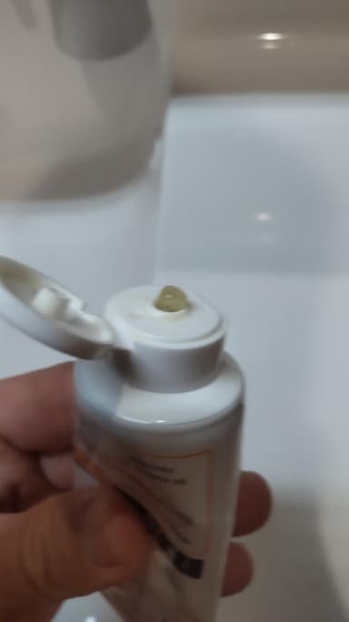 [FOLLICS]FR16クリーム60ml1本＋SAP-フィナロイド1mg100錠1箱 レビュー投稿画像 サムネイル