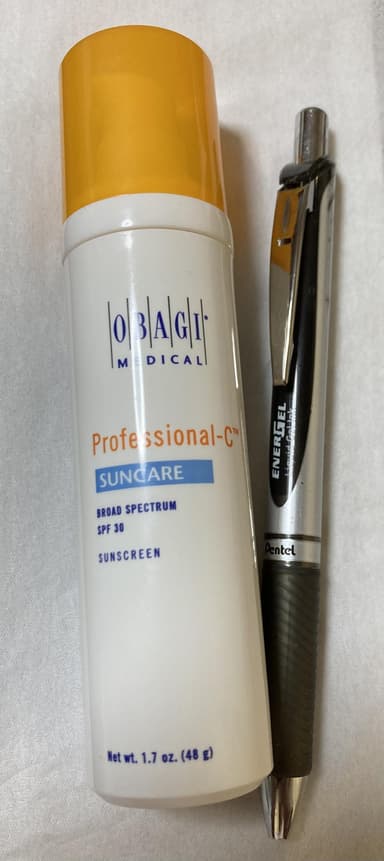 [OBAGI]プロフェッショナルC サンケア ブロード スペクトラム SPF30 【1本48g】 レビュー投稿画像 サムネイル