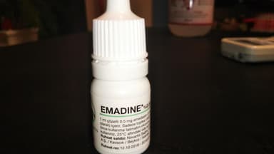 エマジン点眼薬0.05％ 【1本5ml】 レビュー投稿画像 サムネイル