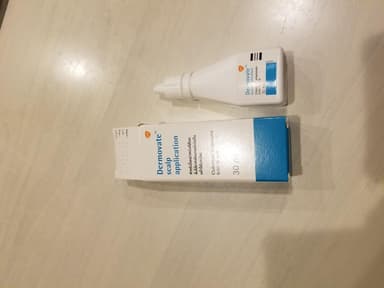 デルモベートスカルプローション 【1本30ml】 レビュー投稿画像 サムネイル
