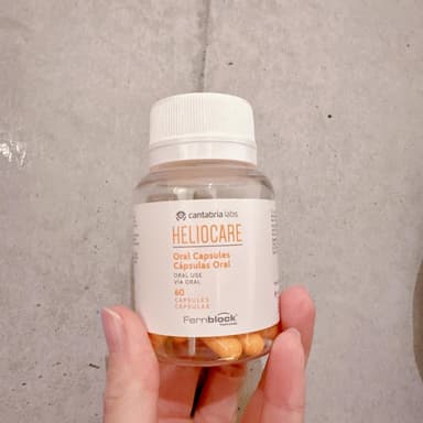 [HELIOCARE]オーラル カプセル 【1本60カプセル】 レビュー投稿画像 サムネイル