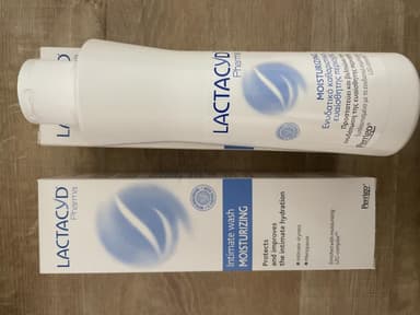 [LACTACYD Pharma]インティメートウォッシュ モイスチャライジング 【1本250ml】 レビュー投稿画像 サムネイル