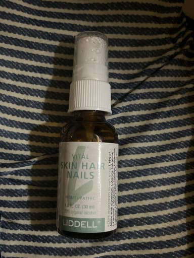 [Liddell]バイタルスキンヘアネイルズ 【1本30ml】 レビュー投稿画像 サムネイル