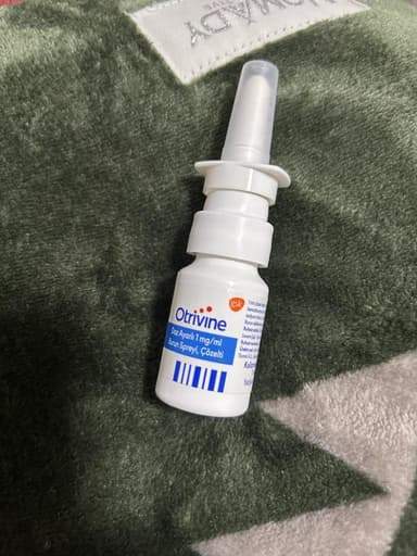 オトリビン0.1%点鼻液 【1本10ml】 レビュー投稿画像 サムネイル