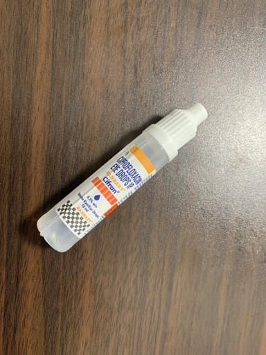 シフランアイドロップ10ml 【1本10ml】 レビュー投稿画像 サムネイル
