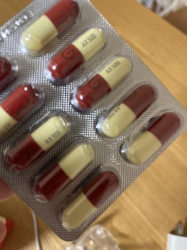 [サワシリンジェネリック]アモキシシリンカプセル500mg 【1箱20カプセル】 レビュー投稿画像 サムネイル