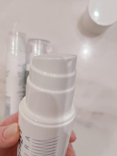 [IBSA]プロファイロ・フィグラボディクリーム 【1箱150ml】 レビュー投稿画像 サムネイル