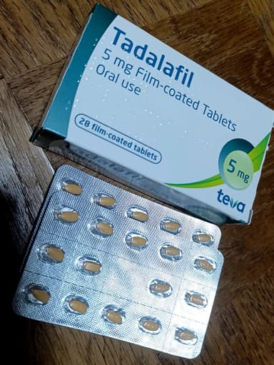 [シアリスジェネリック]タダラフィル5mg 【1箱28錠】 レビュー投稿画像 サムネイル