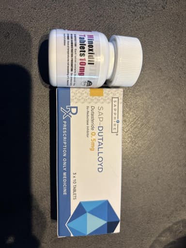 デュタロイド0.5mg30錠1箱 + ミノキシジルタブレット10mg100錠1本 【1セット】 レビュー投稿画像 サムネイル