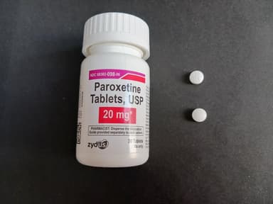 [パキシルジェネリック]パロキセチン20mg 【1本30錠】 レビュー投稿画像 サムネイル