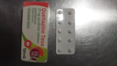 [セロクエルジェネリック]クエチアピン25mg 【1箱30錠】 レビュー投稿画像 サムネイル