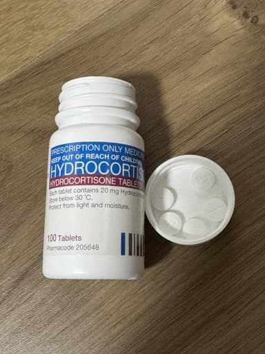 [コートリルジェネリック]ヒドロコルチゾン20mg 【1本100錠】 レビュー投稿画像 サムネイル