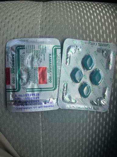 カマグラゴールド100mg 【1箱4錠】 レビュー投稿画像 サムネイル