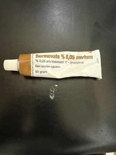 デルモベート軟膏0.05％ 【1本50g】 レビュー投稿画像 サムネイル
