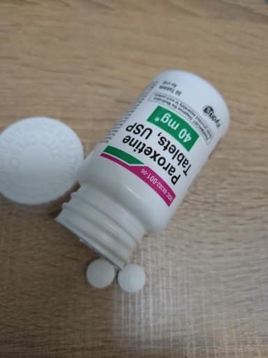 [パキシルジェネリック]パロキセチン40mg 【1本30錠】 レビュー投稿画像 サムネイル